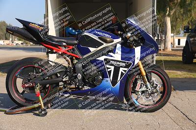 media/Nov-03-2025-Lets Ride (Mon) [[4d74c1c4d3]]/Around the Pits/